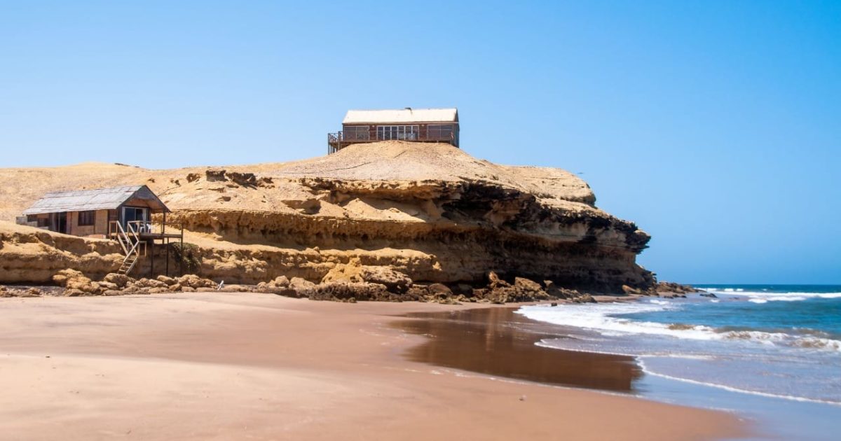 Flamingo Lodge – LNL – Where to Dine, Drink & Stay in Angola