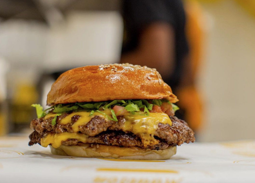 Madison Burgers & More LNL Where to Dine, Drink & Stay in Angola